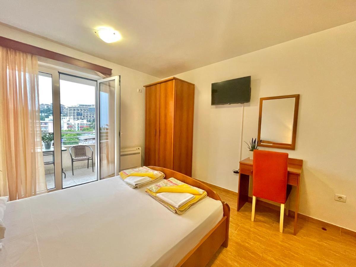 Apartments Boreta Becici Budva Exterior photo