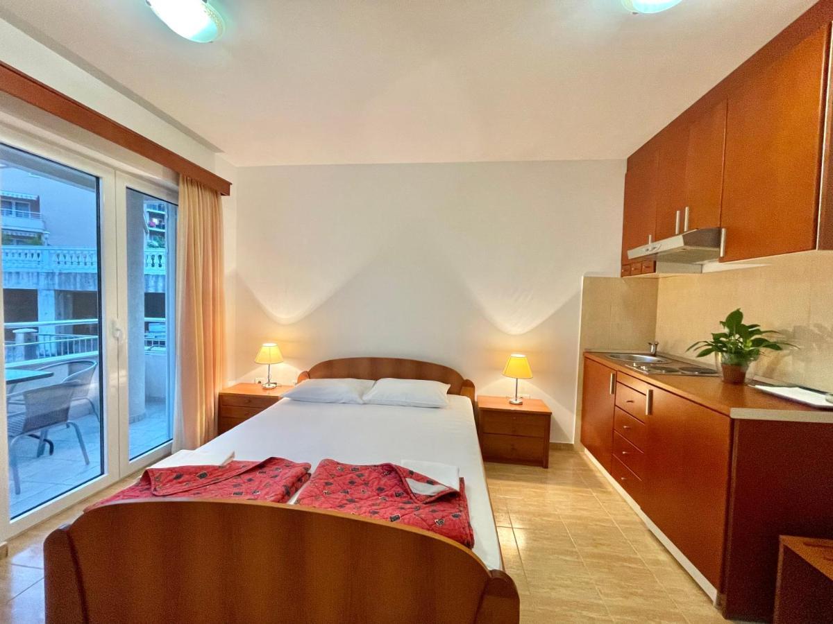 Apartments Boreta Becici Budva Exterior photo