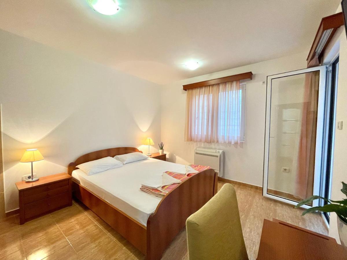 Apartments Boreta Becici Budva Exterior photo