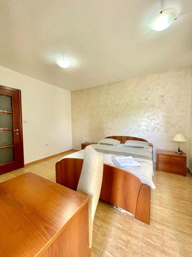 Apartments Boreta Becici Budva Exterior photo