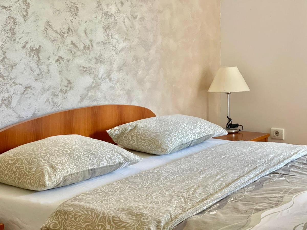 Apartments Boreta Becici Budva Exterior photo